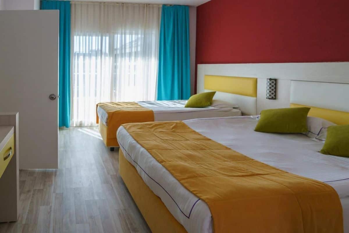 Side Win Hotel & Spa Bagian luar foto