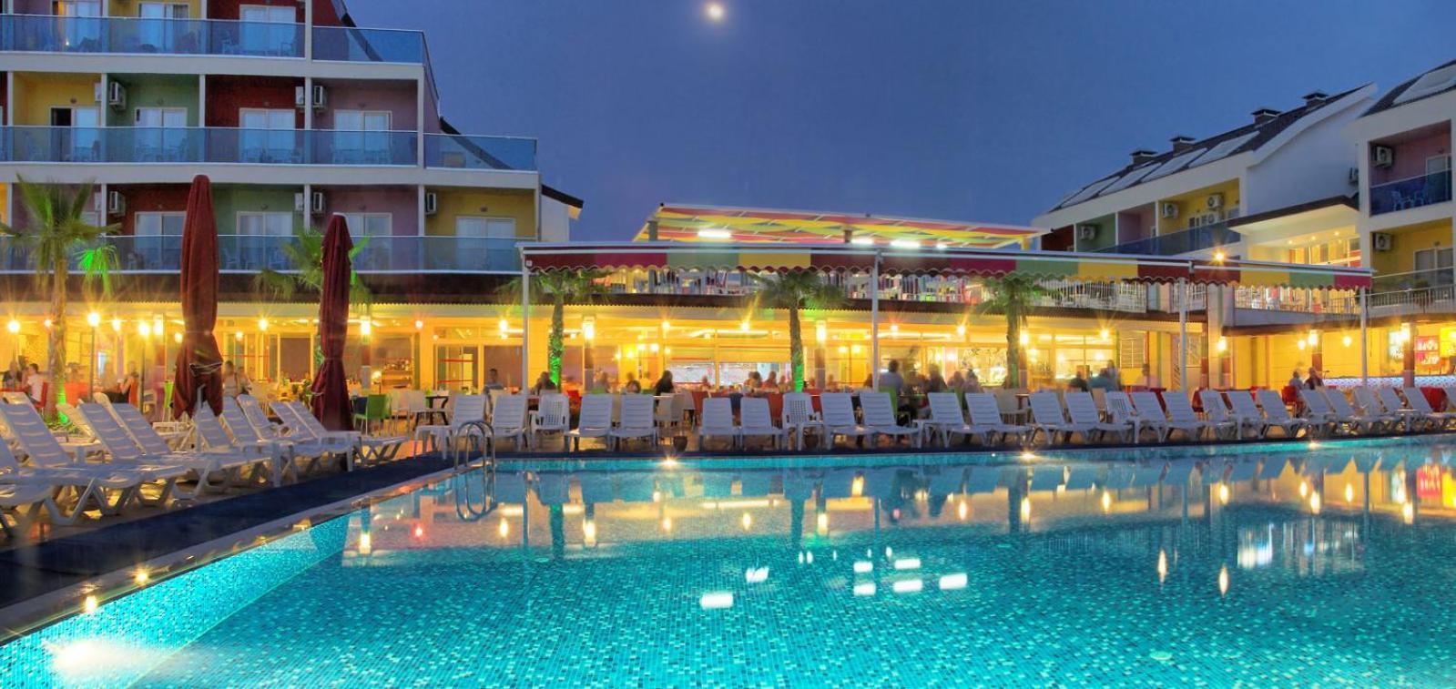 Side Win Hotel & Spa Bagian luar foto